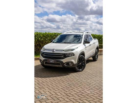FIAT TORO 2.0 16V TURBO DIESEL VOLCANO 4WD AT9